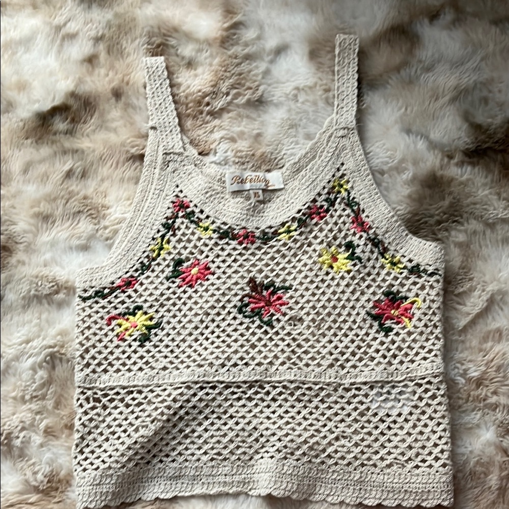 Rebellion Beige Floral Crochet Tank Top